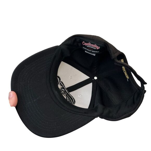 Iowa Hawkeyes university hat embroidered Velcro back strap - Picture 12 of 12